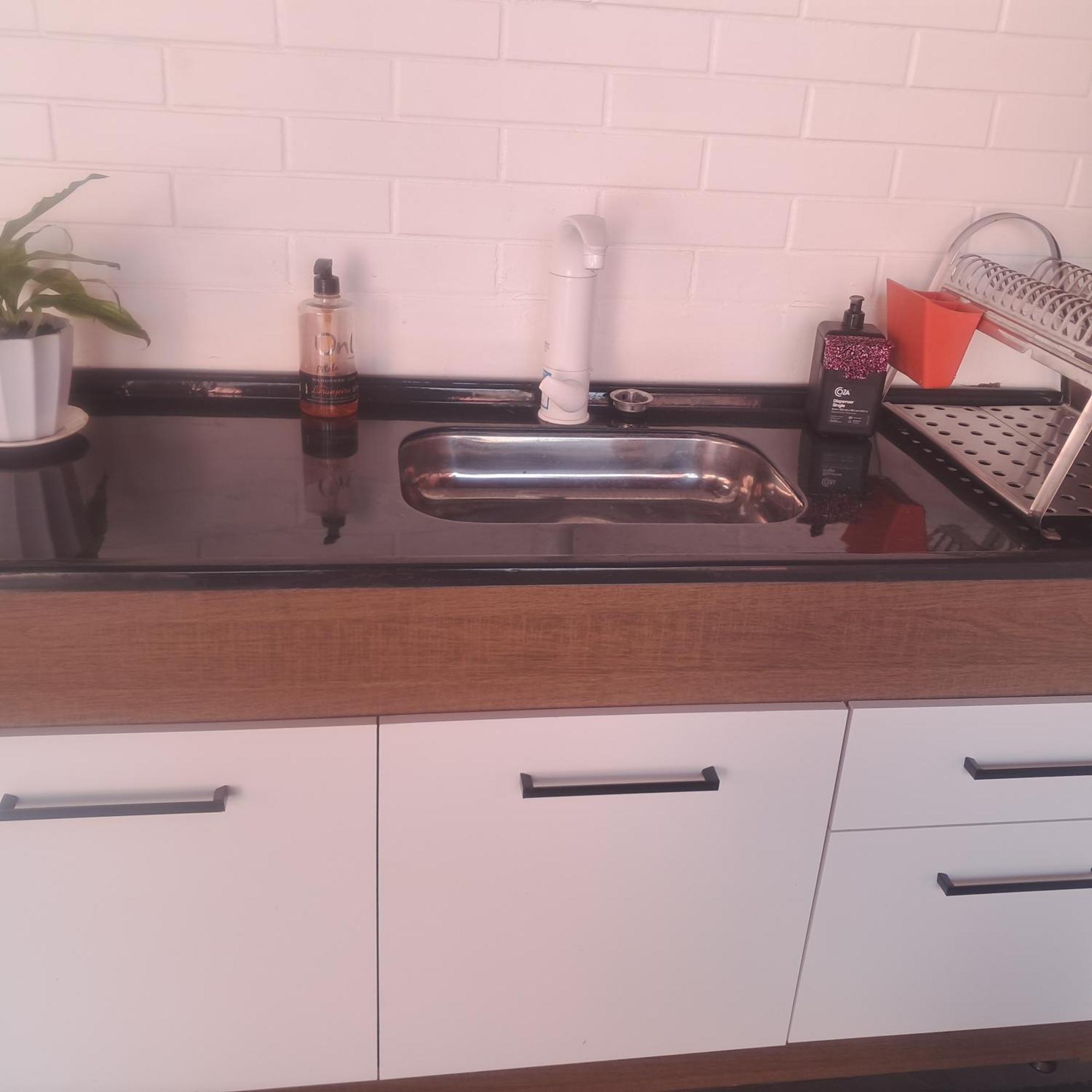 Homestay Casa Rosa 5 Min A Pe Da Ponta Ngra *