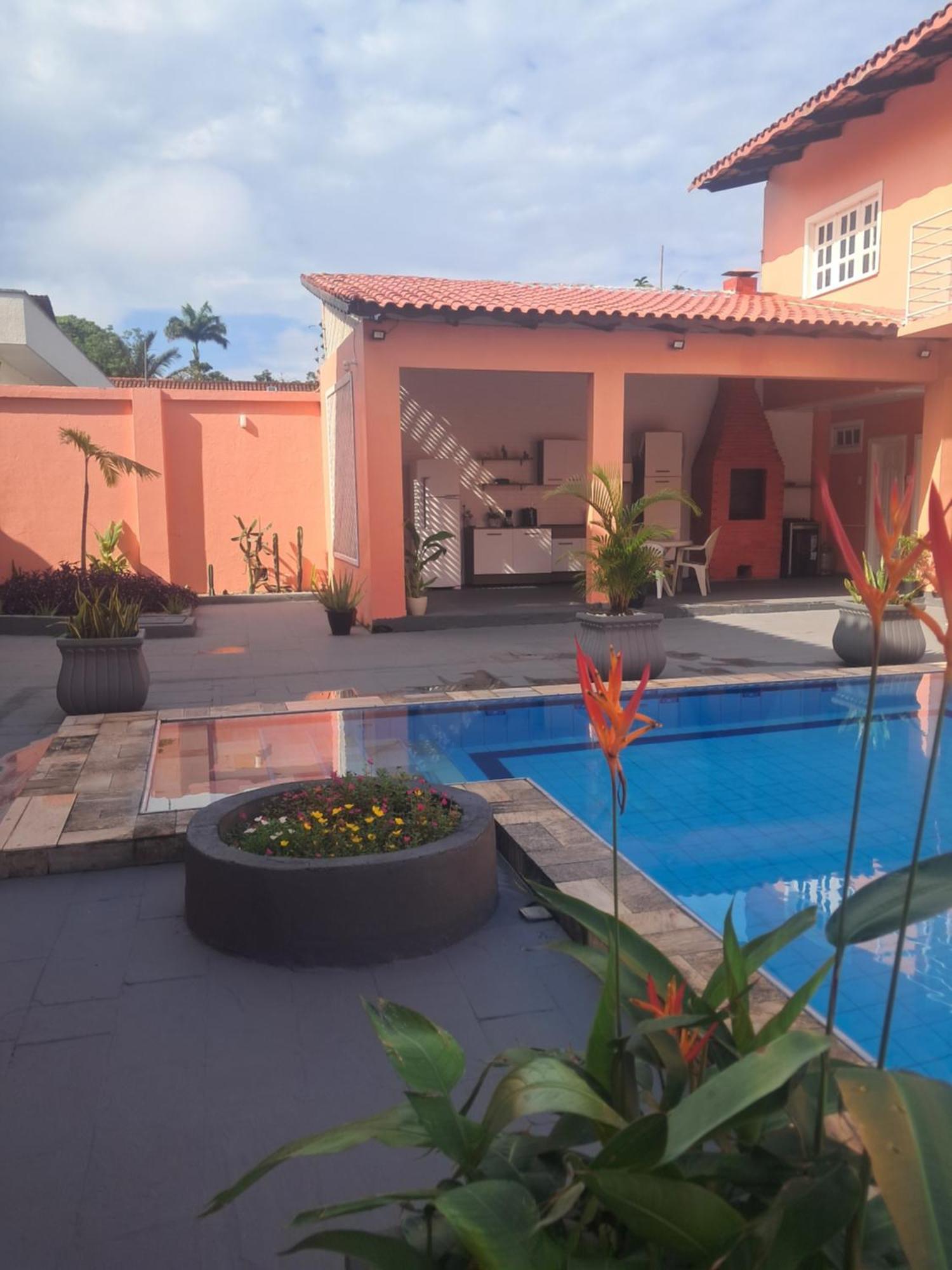 Casa Rosa 5 Min A Pe Da Ponta Ngra *