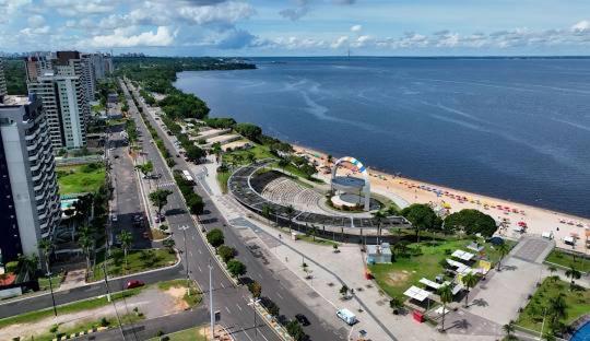 Casa Rosa 5 Min A Pe Da Ponta Ngra Homestay Manaus