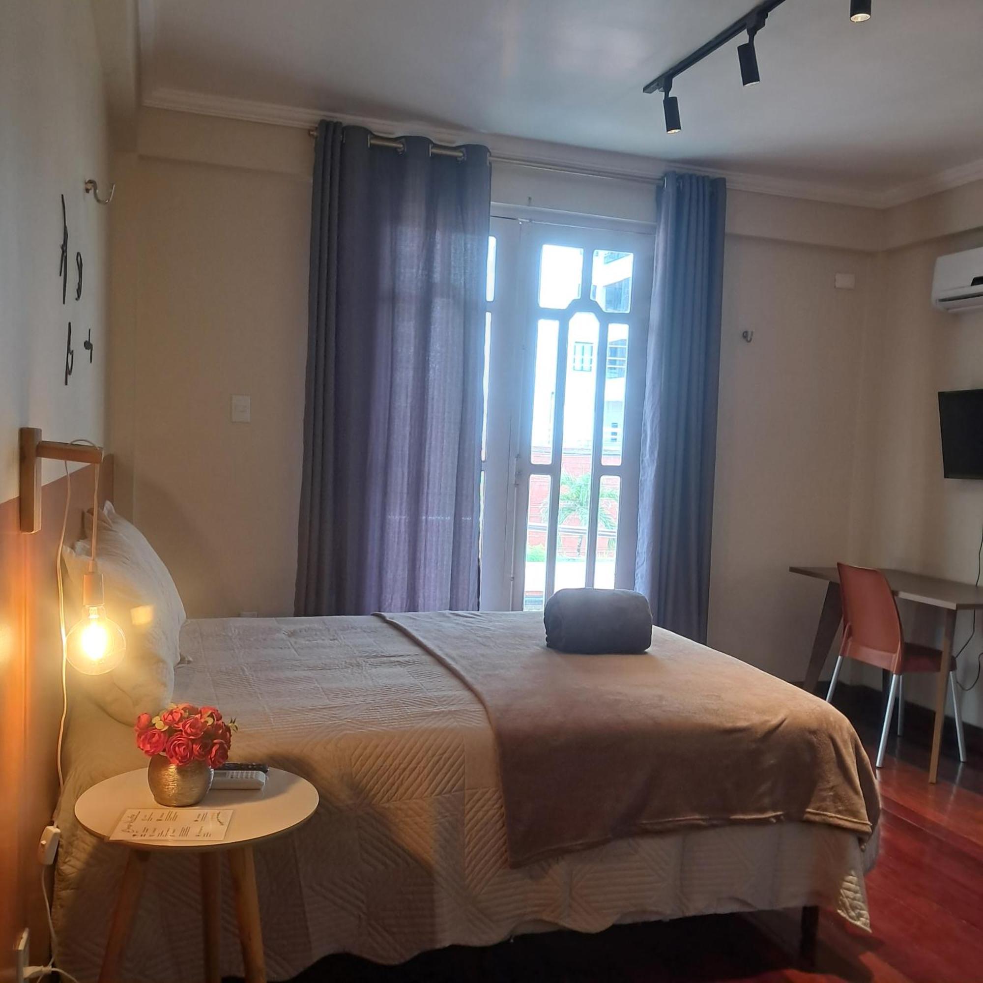 Casa Rosa 5 Min A Pe Da Ponta Ngra *