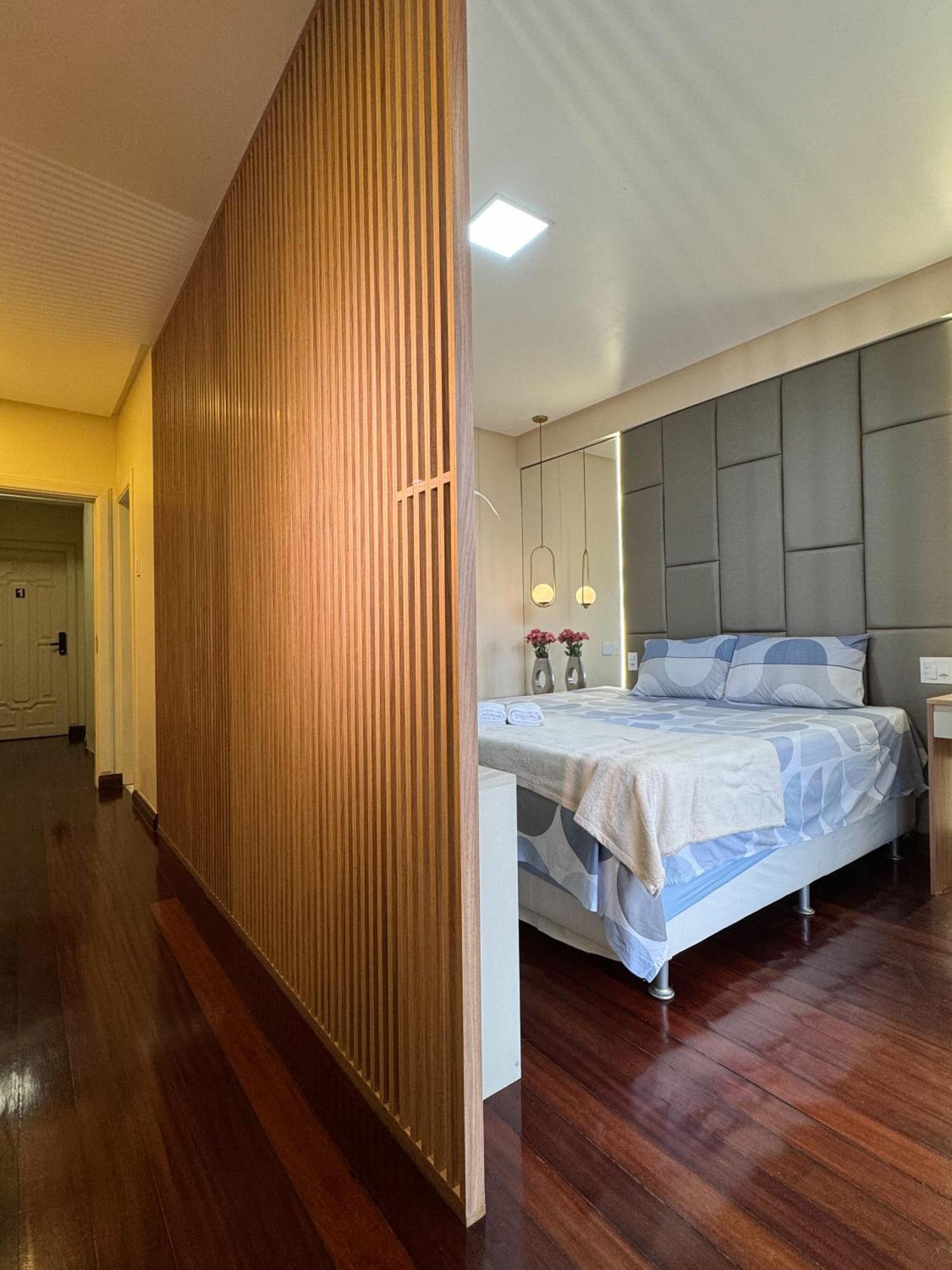 Casa Rosa 5 Min A Pe Da Ponta Ngra Quarto em Acomodações Particulares